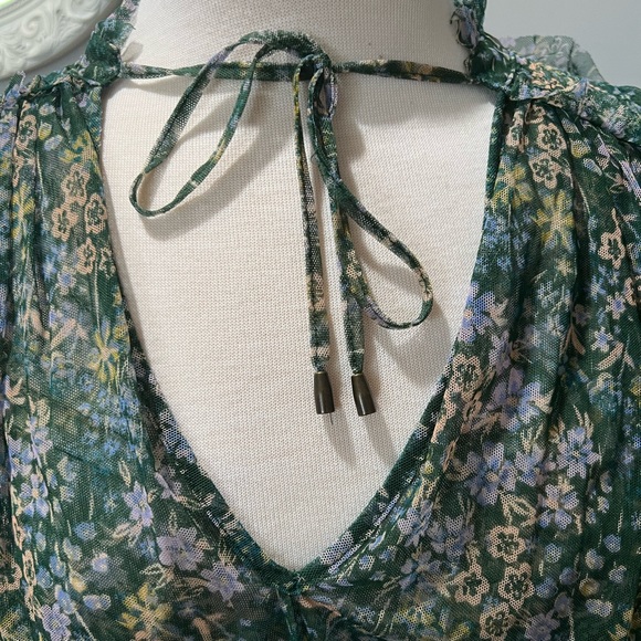 Free People Smocked Floral Twyla Top - Small - Picture 7 of 10